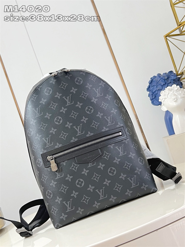 LOUIS VUITTON 루이비통 디스커버리 슬림 백팩 M14020