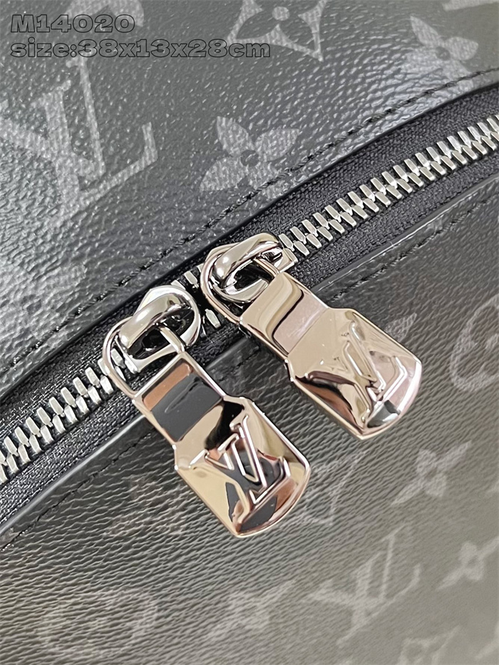LOUIS VUITTON 루이비통 디스커버리 슬림 백팩 M14020