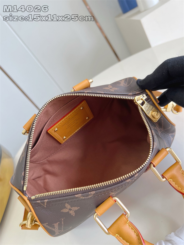 LOUIS VUITTON 루이비통 키폴 반둘리에르 25 M14026