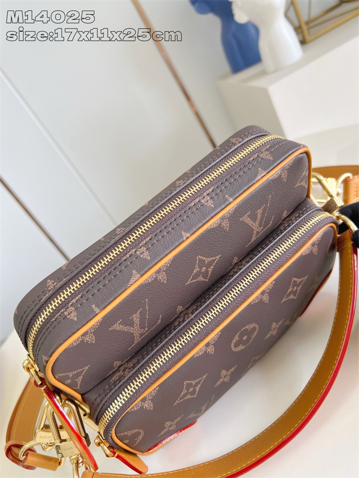 LOUIS VUITTON 루이비통 퍼렐윌리엄스 크로스백 M14025