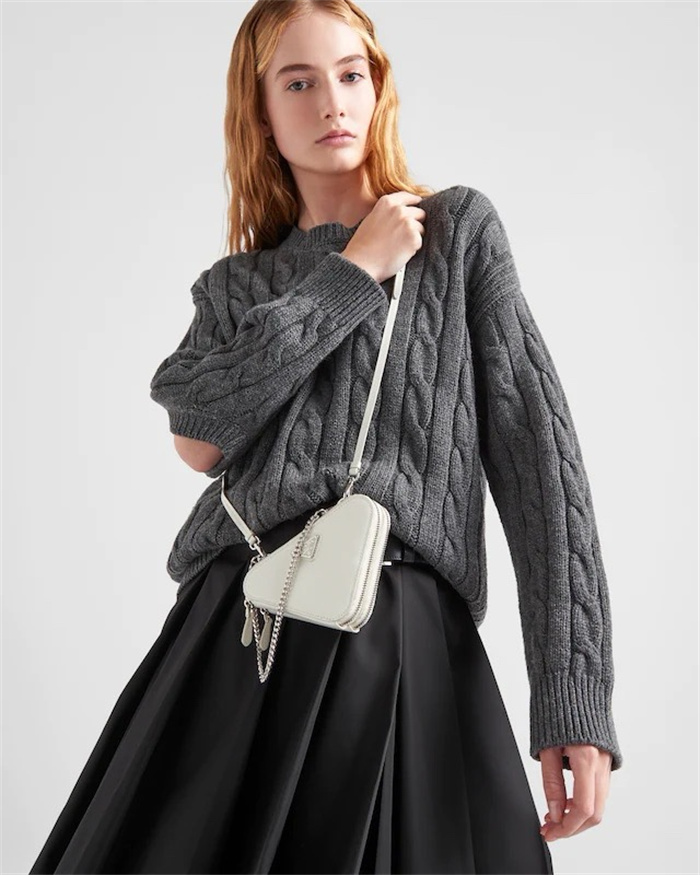PRADA 프라다 더블 지퍼 트라이앵글 미니백 1NR015