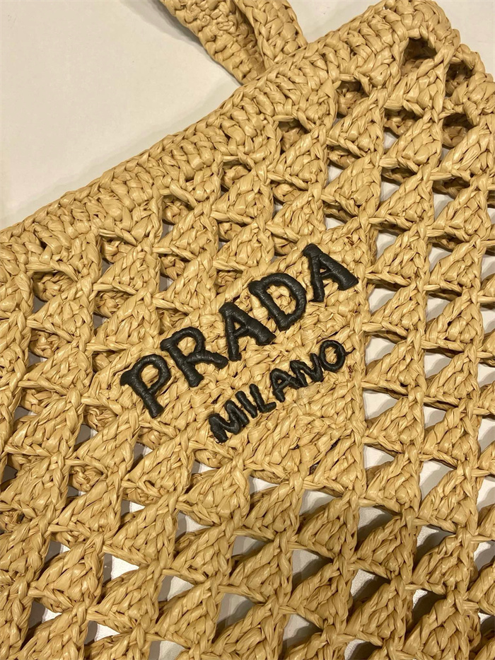 PRADA 프라다 우븐 크로쉐 토트백 1BG493
