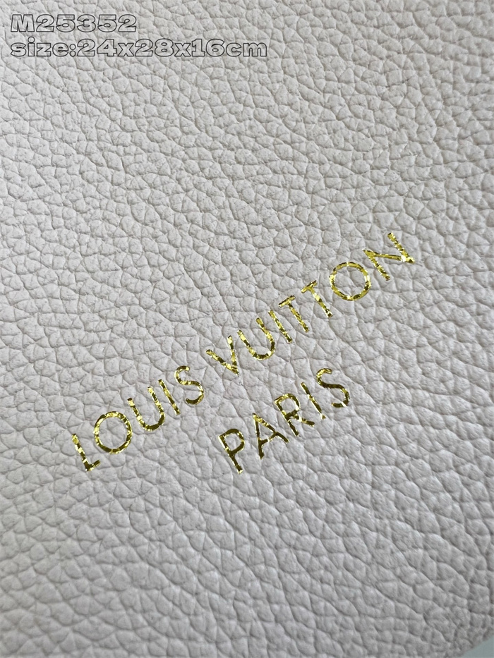 LOUIS VUITTON 루이비통 로우 키 호보 숄더백 PM M25352