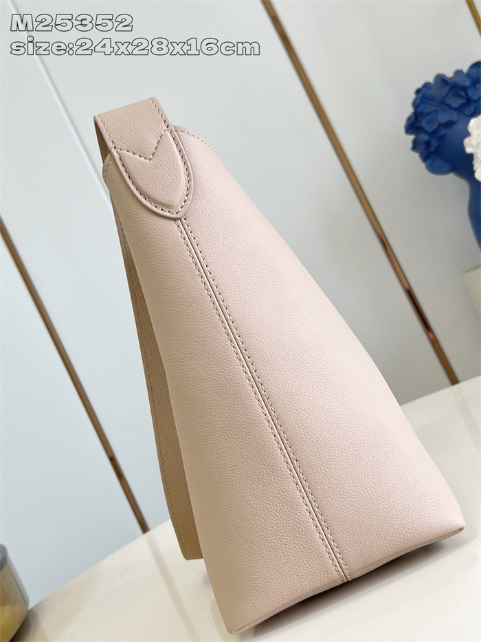 LOUIS VUITTON 루이비통 로우 키 호보 숄더백 PM M25352