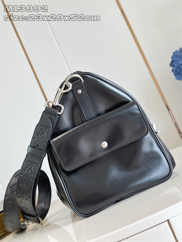 LOUIS VUITTON 루이비통 키폴 카고 반둘리에 50 M13992