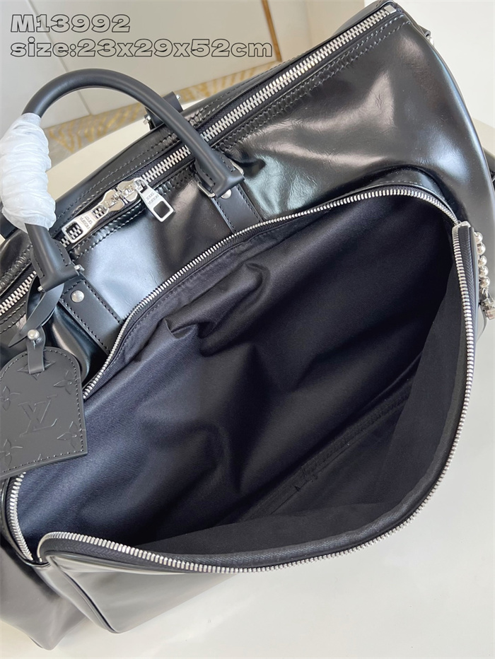 LOUIS VUITTON 루이비통 키폴 카고 반둘리에 50 M13992