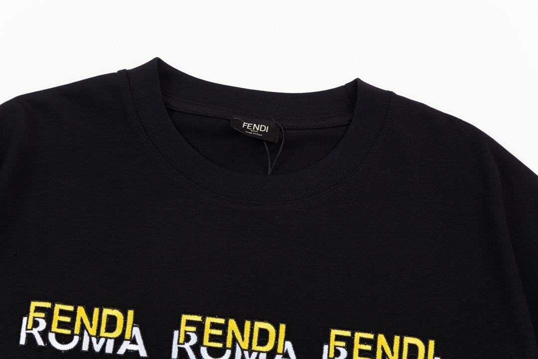 FENDI 쇼트 슬리브