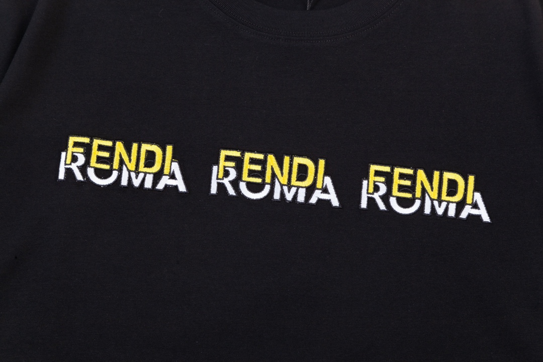 FENDI 쇼트 슬리브