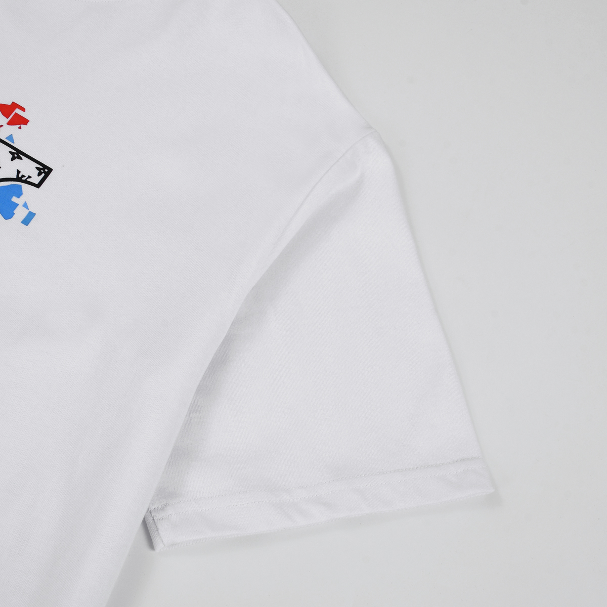루이 비통 24SS 쇼트 슬리브
