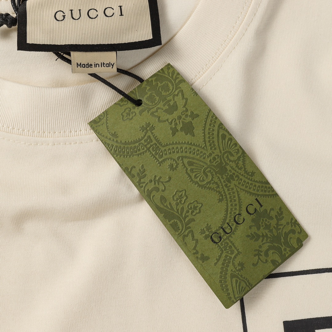 GUCCI 구찌 프린트 반팔