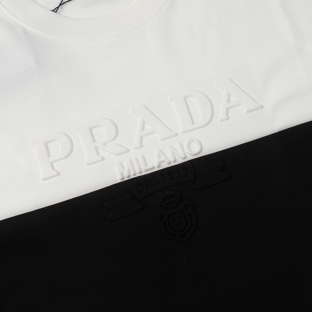 PRADA 쇼트 슬리브