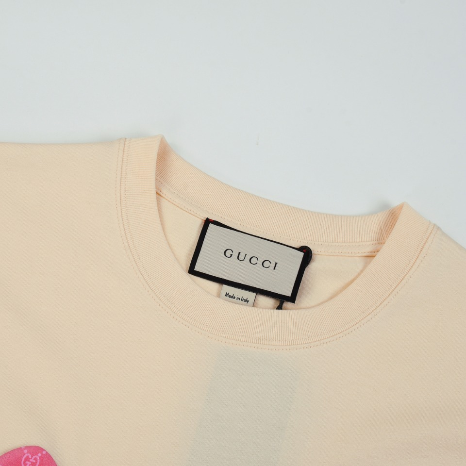 GUCCI 반팔