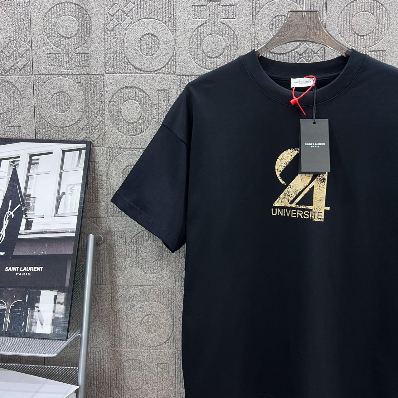 YSL 생로랑 레터 로고 프린트 쇼트 슬리브
