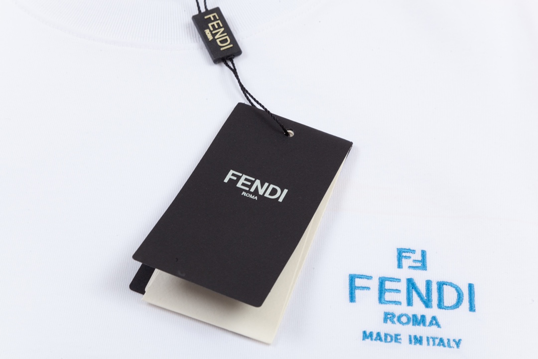 FENDI 펜디 반소매 레터 프린트 헴 쇼트 슬리브