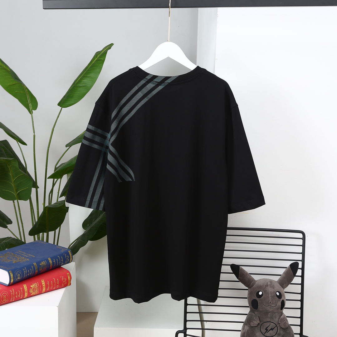 24SS 쓰리스트라이프 체크 쇼트 슬리브