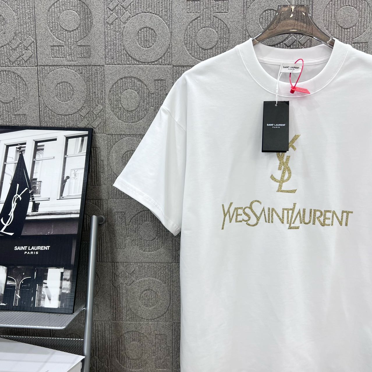 YSL 생로랑 레터 로고 프린트 쇼트 슬리브