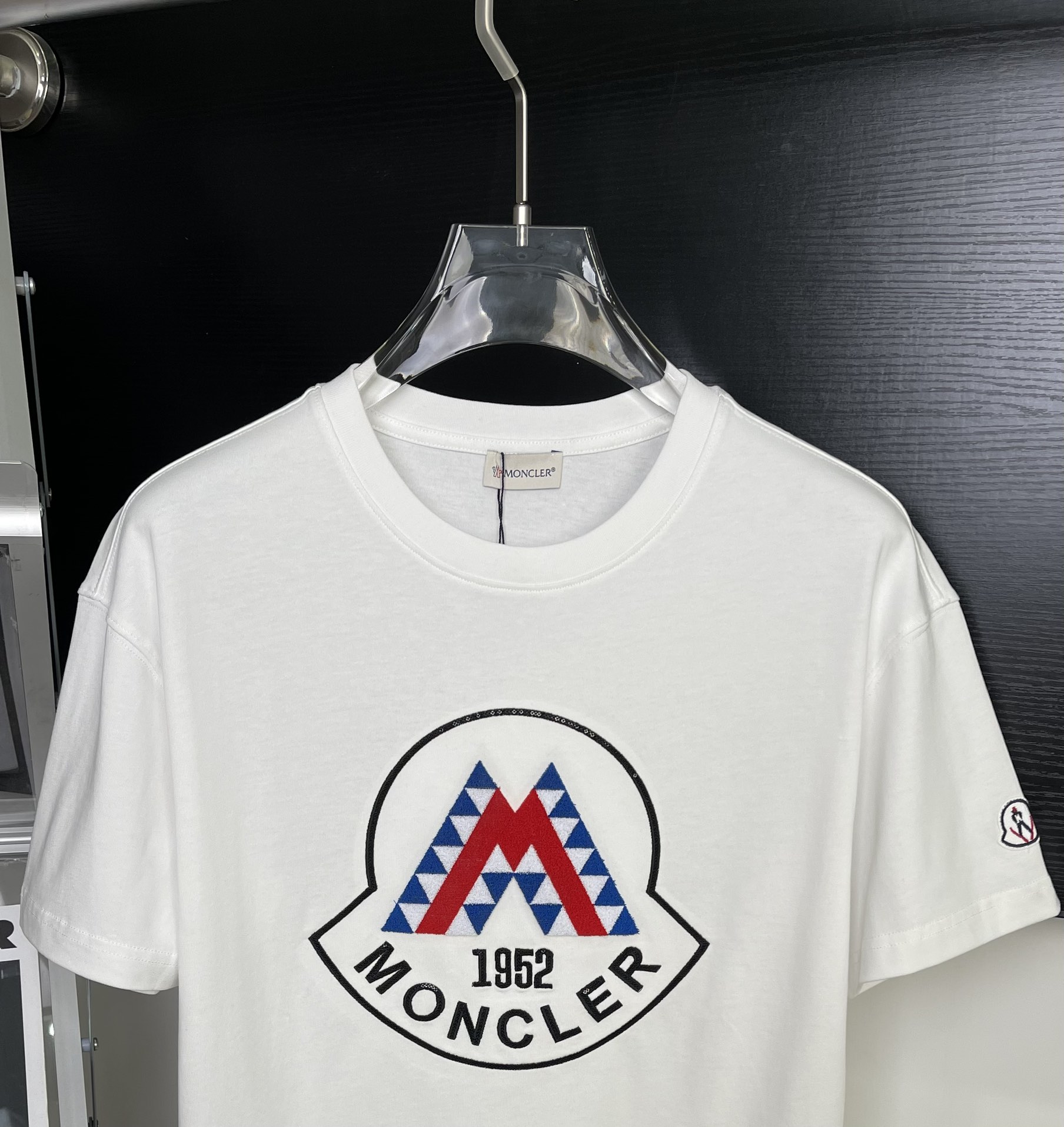 몽클레르 쇼트 슬리브