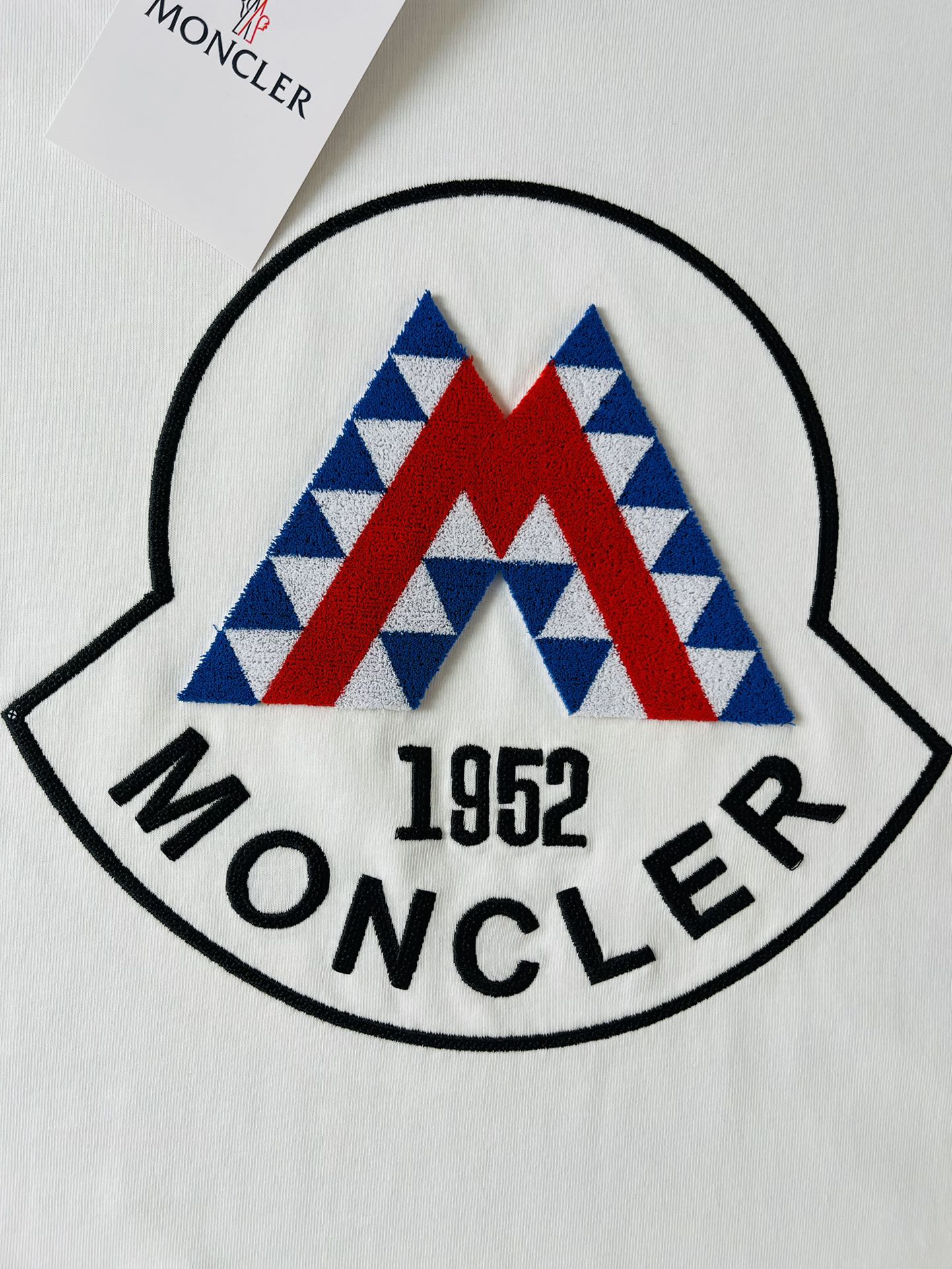 몽클레르 쇼트 슬리브
