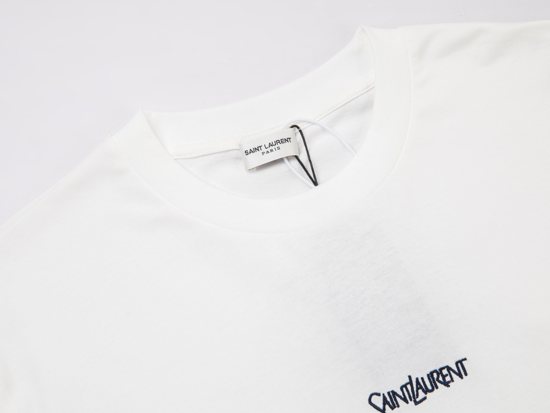 YSL 생 로랑 리본 자수 쇼트 슬리브
