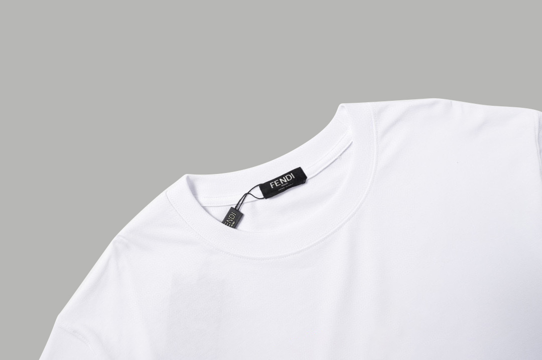 FENDI 반팔