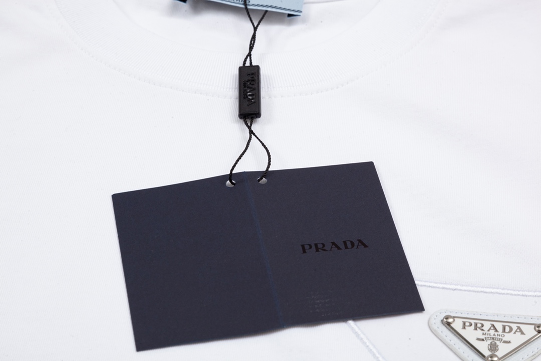 PRADA 쇼트 슬리브