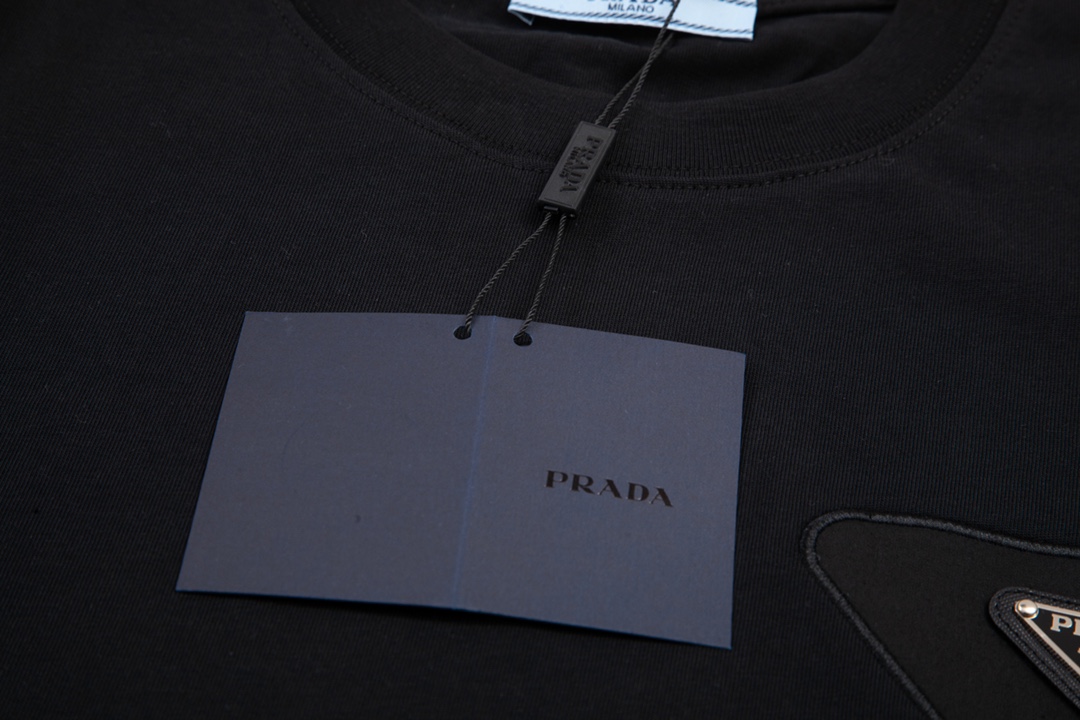 PRADA 프라다 쇼트 슬리브
