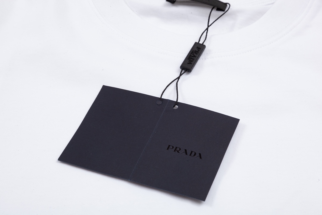 PRADA 프라다 레터 프린트 쇼트 슬리브