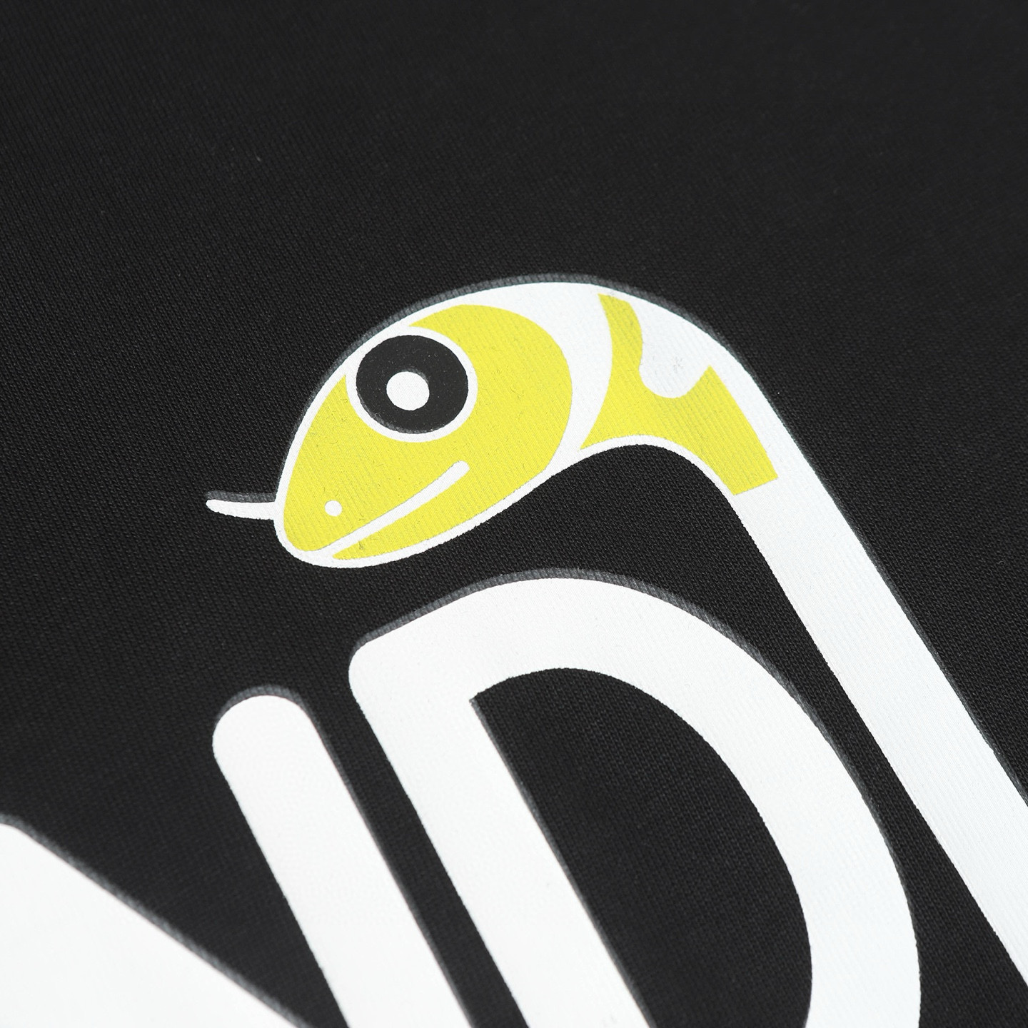 FENDI 펜디 프린트 쇼트 슬리브
