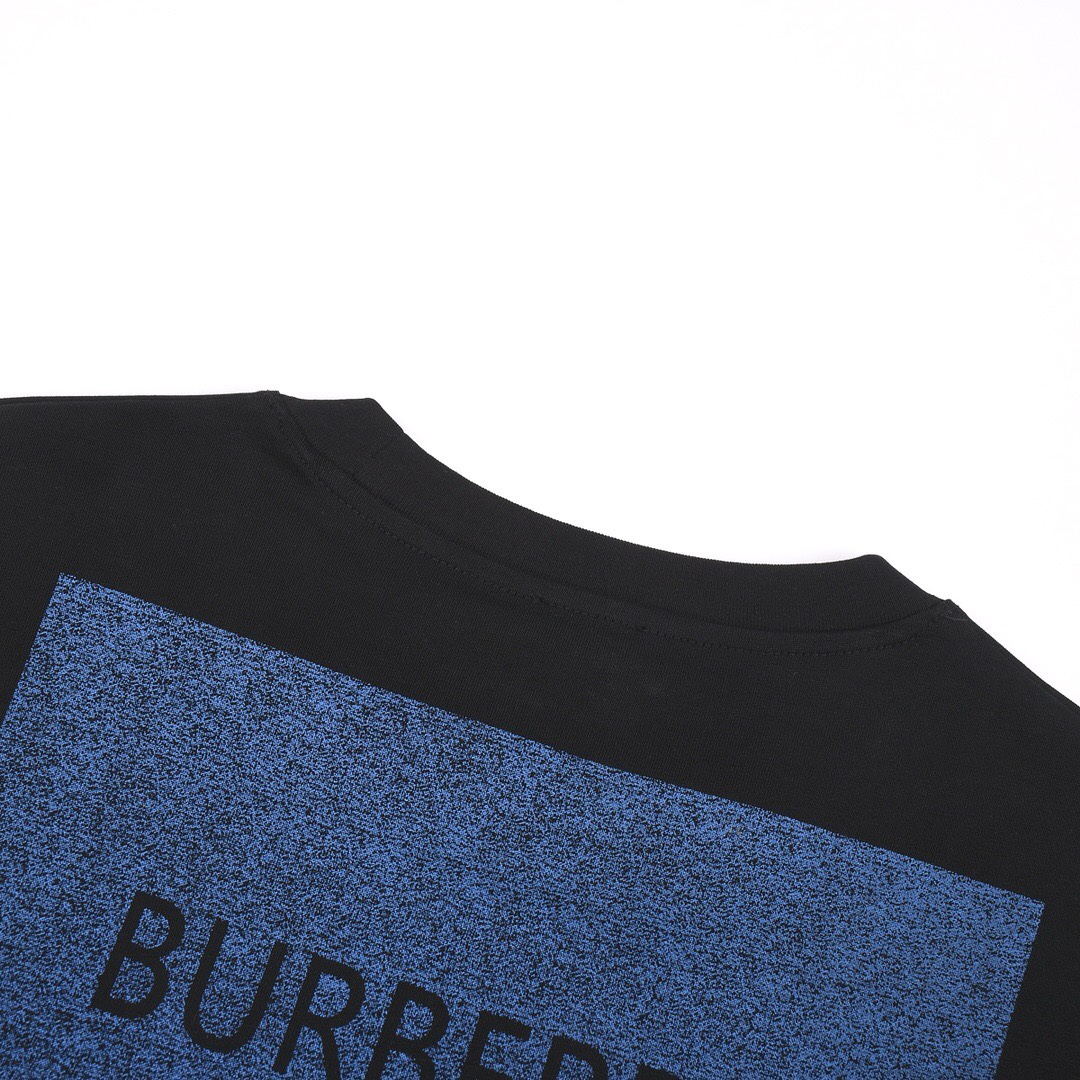 BURBERRY 버버리 프린트 백 슬리브 쇼트 슬리브