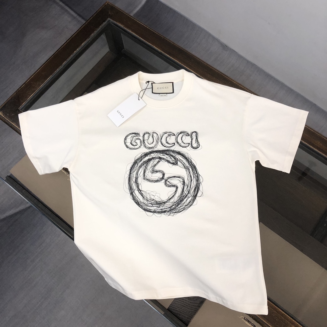GUCCI 쇼트 슬리브 얼리 스프링