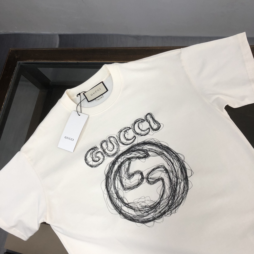 GUCCI 쇼트 슬리브 얼리 스프링