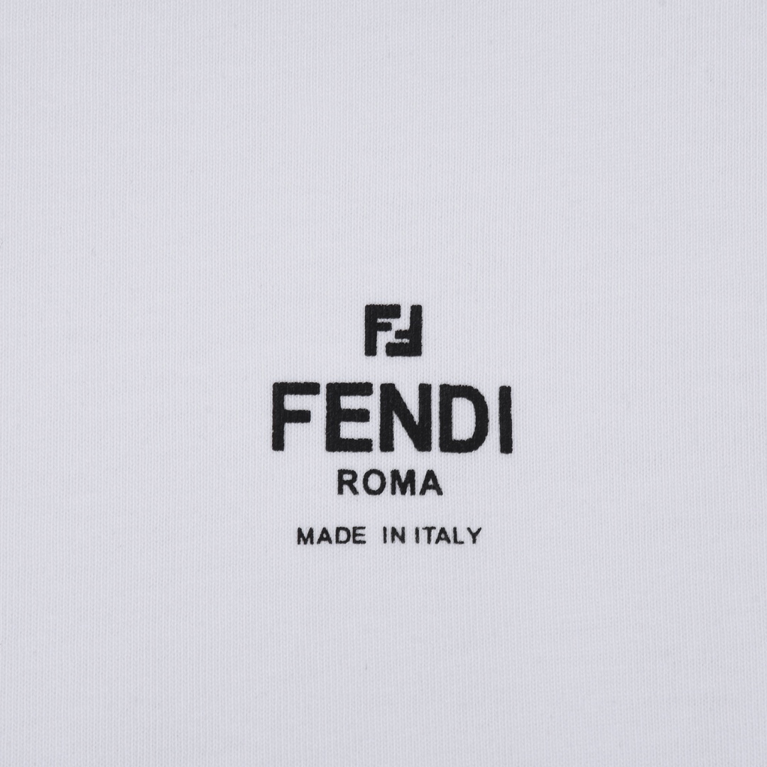 FENDI 펜디 쇼트 슬리브