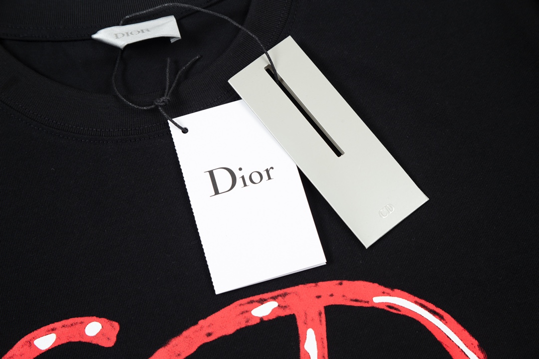 DIOR 디올 디올 프린트 쇼트 슬리브 러브 하트 패턴