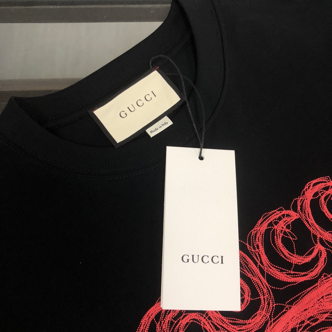 GUCCI 쇼트 슬리브 얼리 스프링