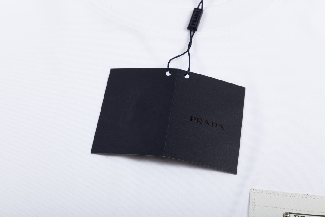 PRADA 프라다 쇼트 슬리브