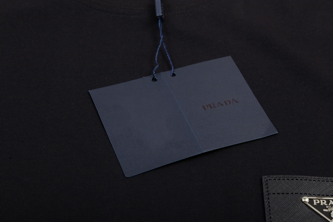 PRADA 프라다 쇼트 슬리브