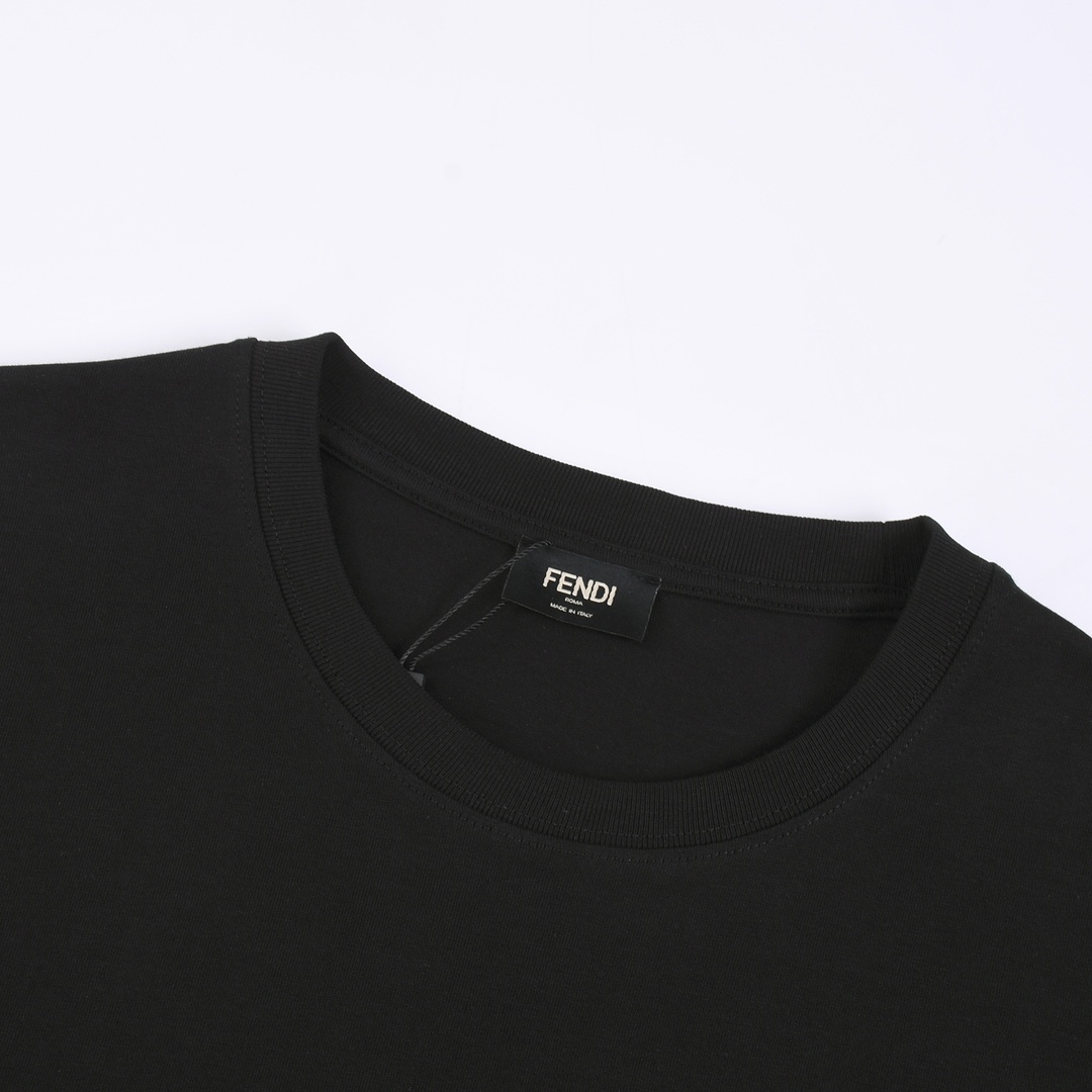 FENDI 펜디 쇼트 슬리브