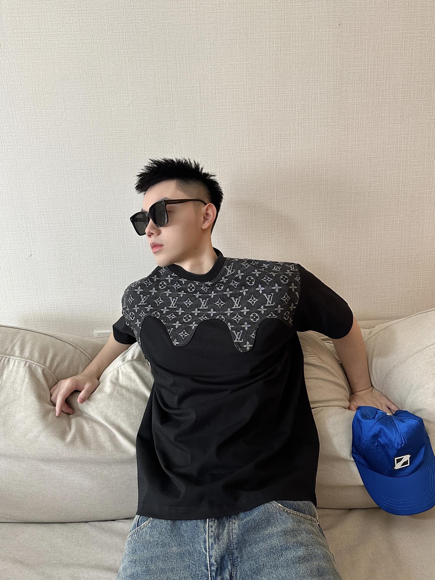 루이비통 패치워크 라운드넥 쇼트 슬리브
