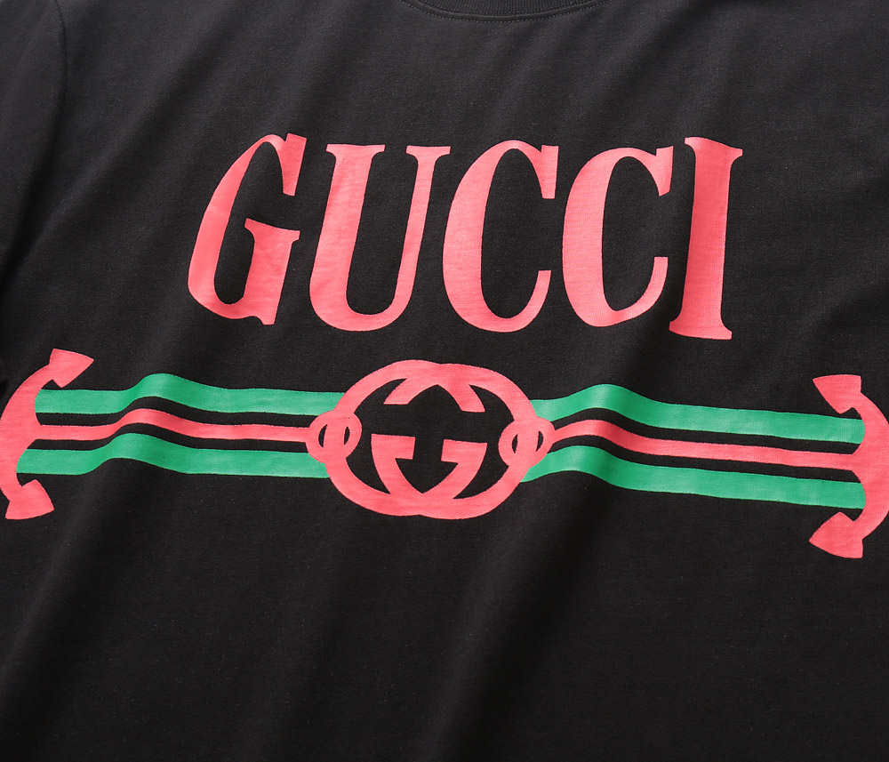 GUCCI 프린트 쇼트 슬리브