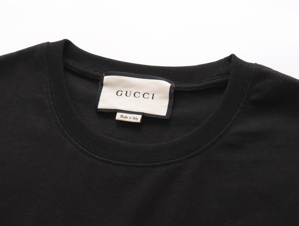 GUCCI 프린트 쇼트 슬리브