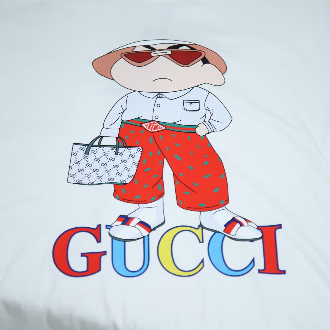 2025ss 봄 신상 GUCCI / 구찌 백 라운드넥 반팔 티셔츠 모델 번호: GUC069