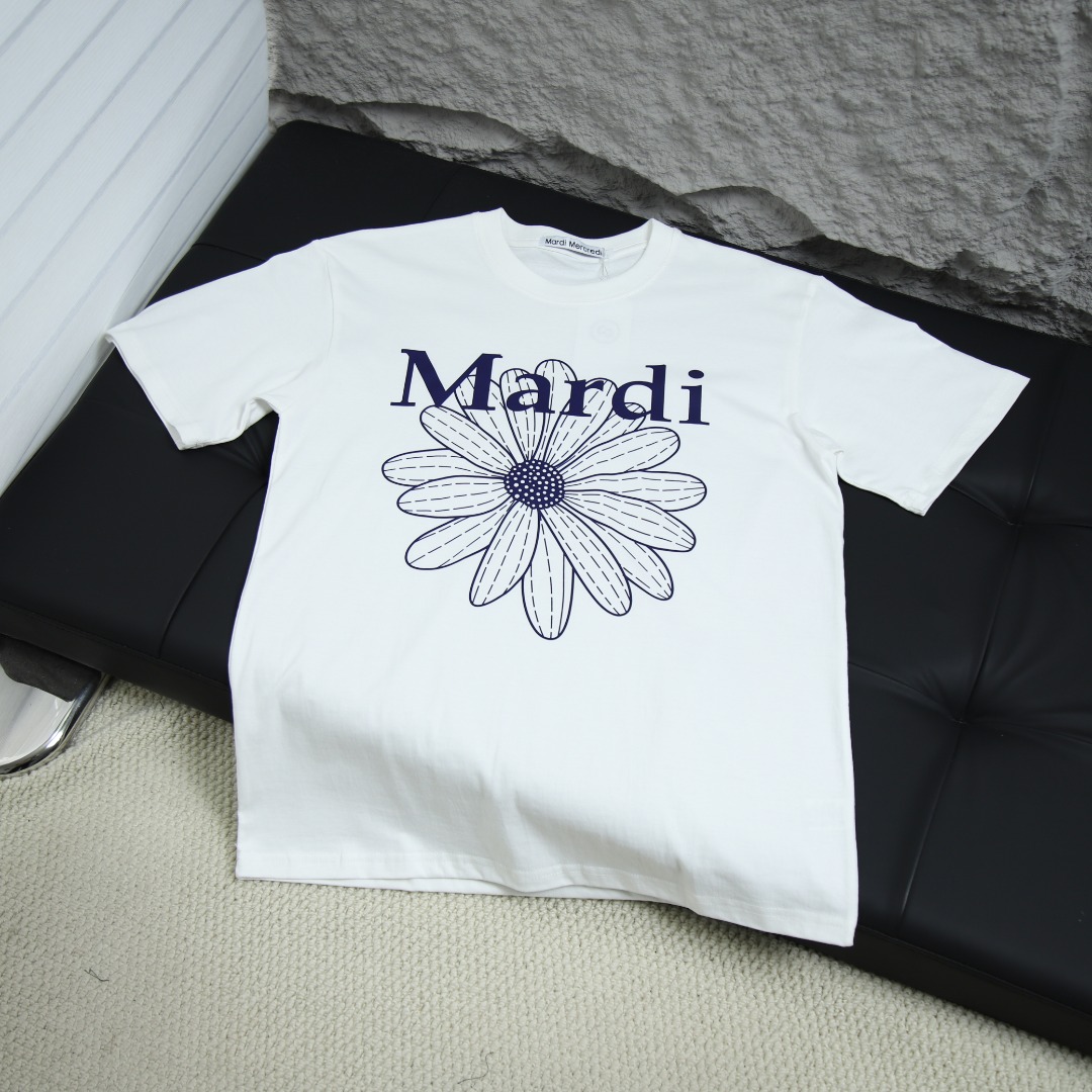 2025ss 봄 신상품 MARDI 라운드넥 반팔 티셔츠 스타일 번호: MA003