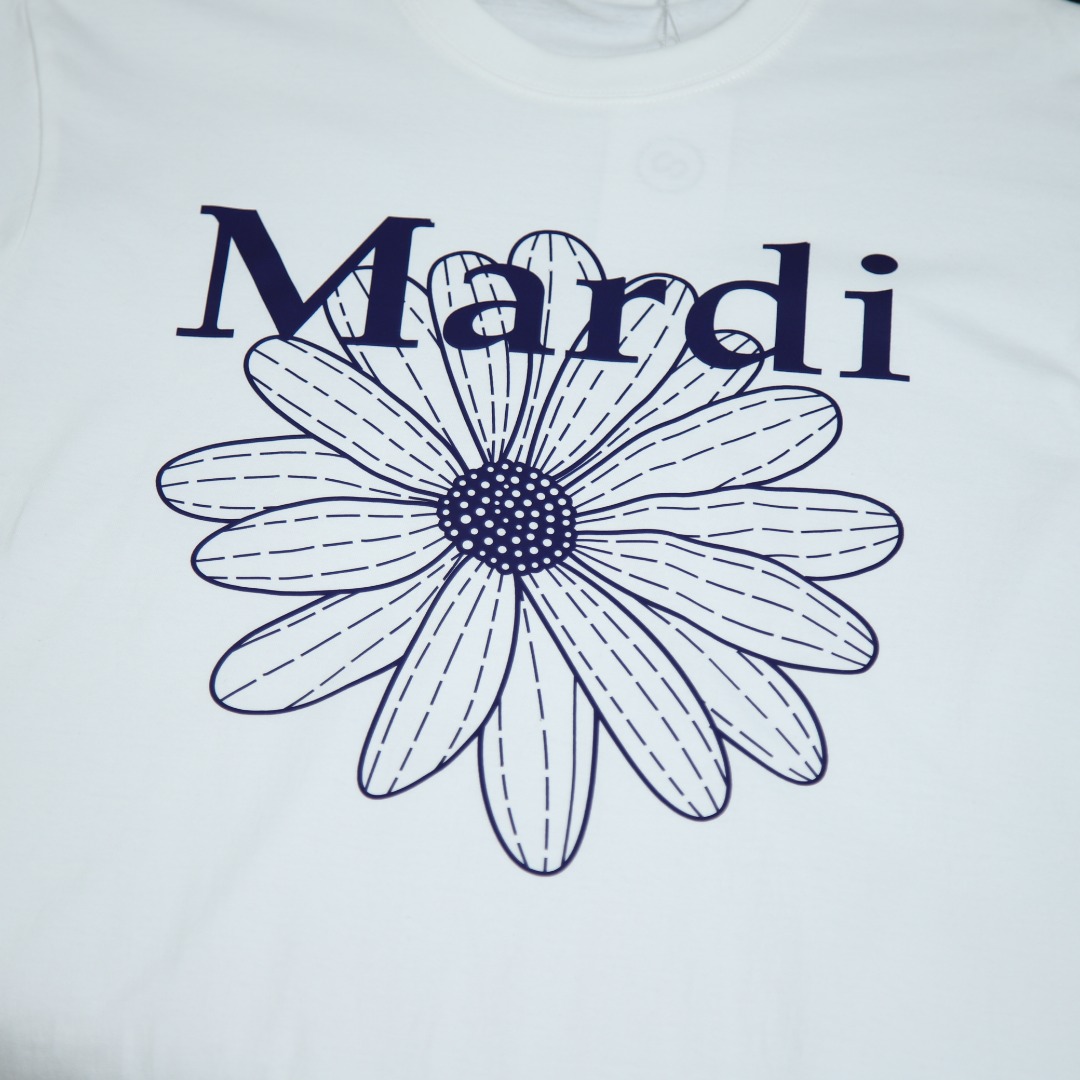 2025ss 봄 신상품 MARDI 라운드넥 반팔 티셔츠 스타일 번호: MA003