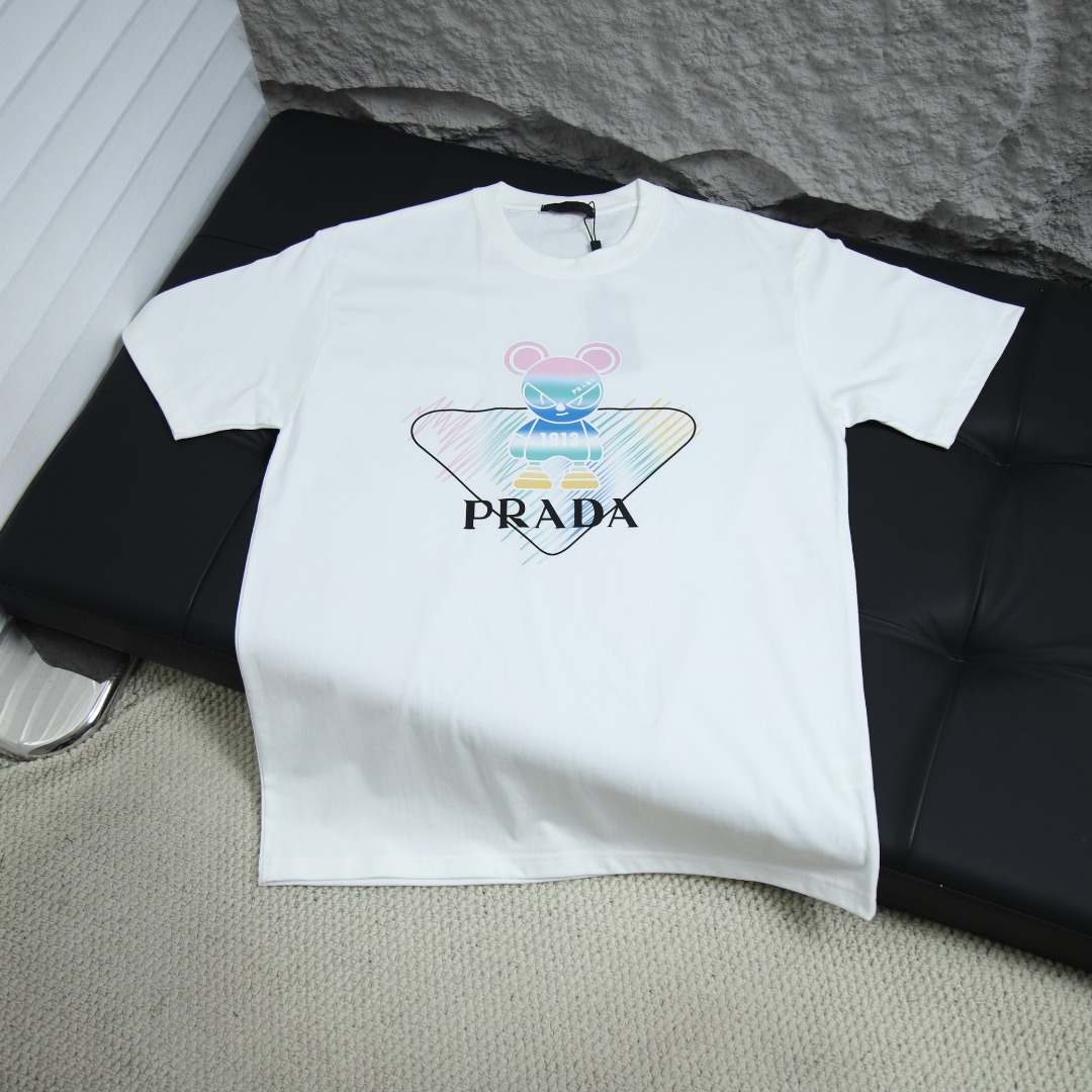 2025ss 봄 신상 프라다 / PRADA 백 라운드넥 반팔 티셔츠 모델 번호: PRA002