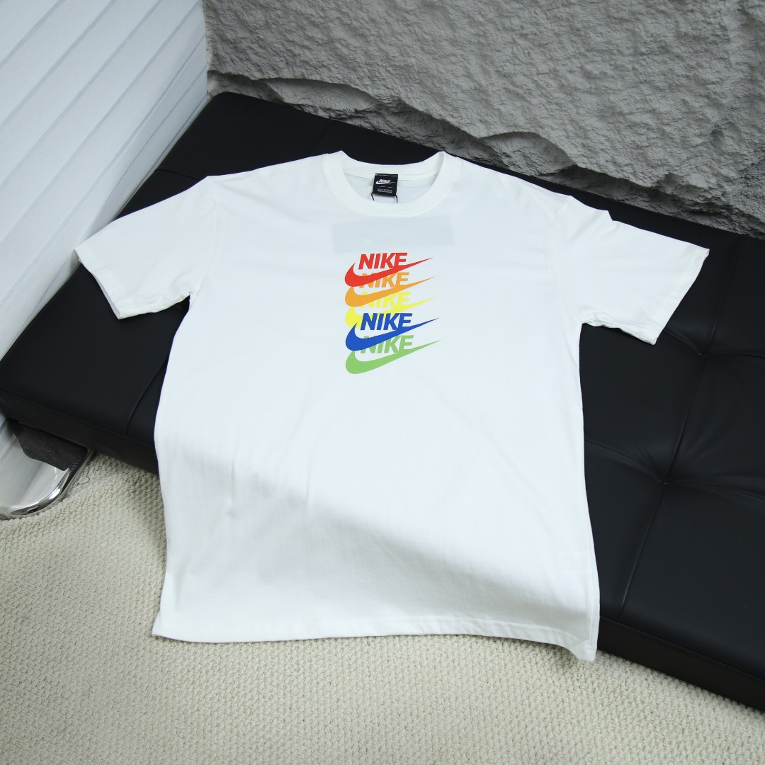 2025s스프링 신상 NIKE/나이키 라운드넥 반팔 티셔츠 모델 번호: NI004