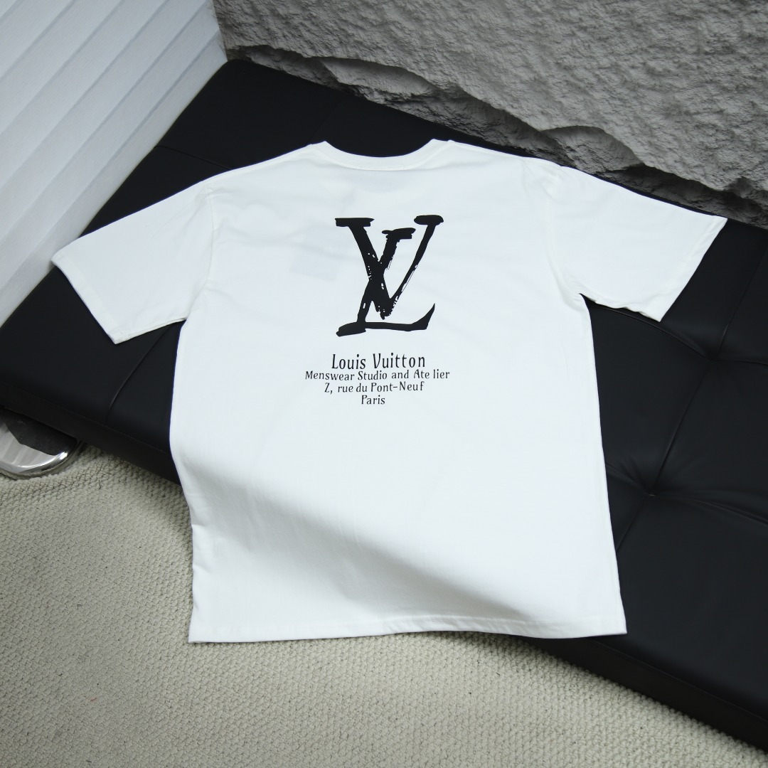2025s스프링 신상 LV 라운드넥 반팔 티셔츠 모델 번호: LV045