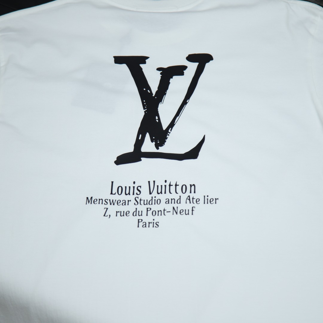 2025s스프링 신상 LV 라운드넥 반팔 티셔츠 모델 번호: LV045