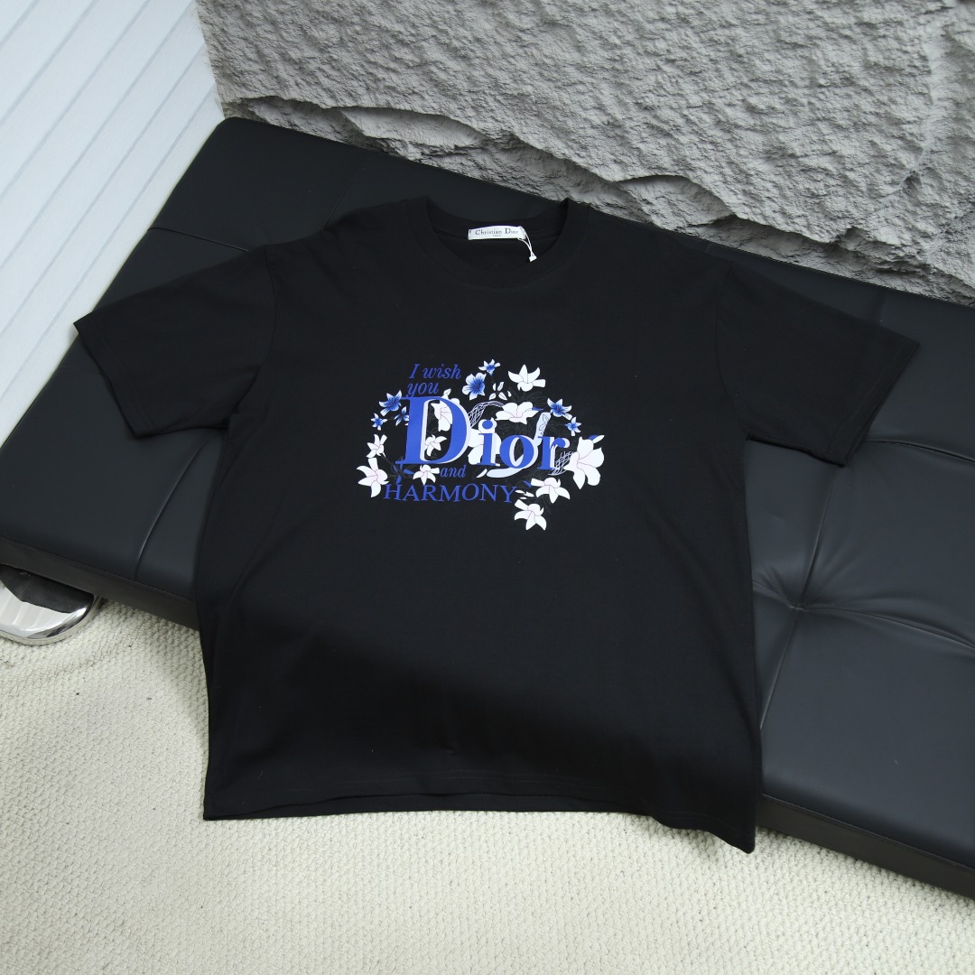 025ss 봄 신상 DIOR / 디올 백 라운드넥 반팔 티셔츠 모델 번호: DI004