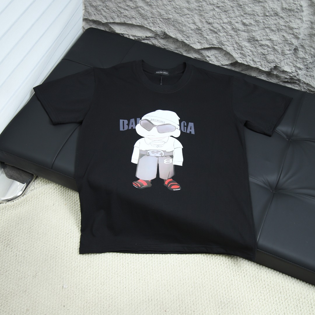 2025ss 봄 신상 발렌시아가 / 발렌시아가 백스 라운드넥 반팔 티셔츠 모델 번호: BA0060