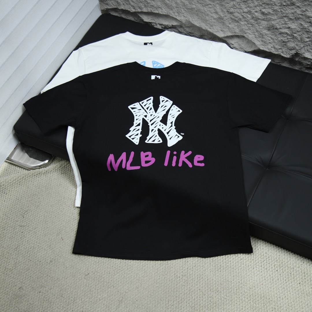 2025ss 봄 신 MLB 뉴욕 양키스 백 라운드넥 반팔 티셔츠 모델 번호:MLB029